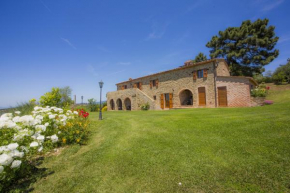 Tenuta Angelici Winery Casa Contea with pool and panoramic pool Cortona Terontola